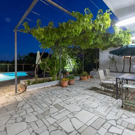 Hubi Apartment
