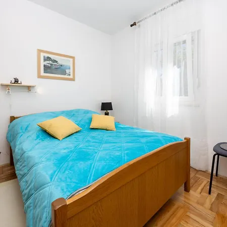 Apartment Hubi Klis